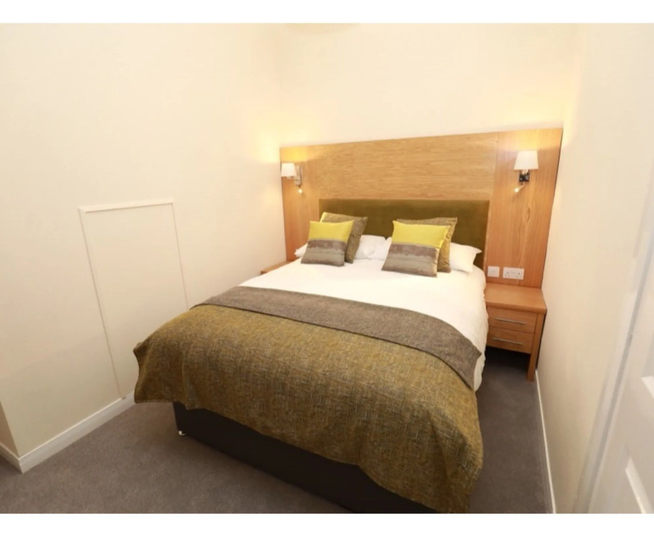 The Famous Star Hotel Moffat