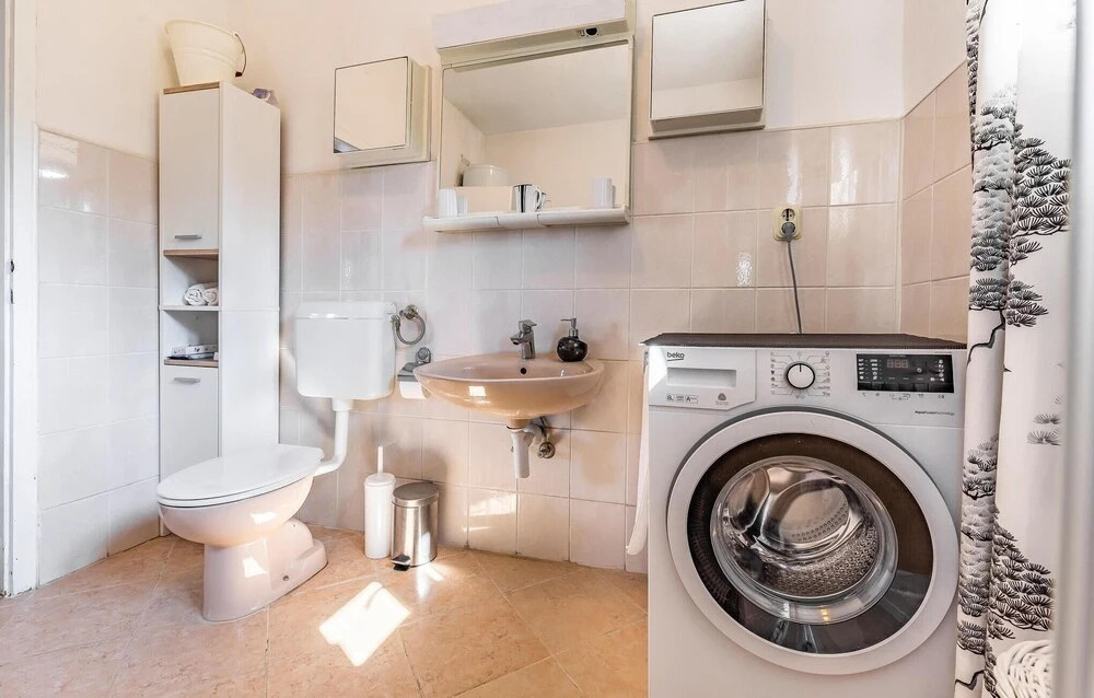 Pet Friendly Home In Pula With Ethernet Internet