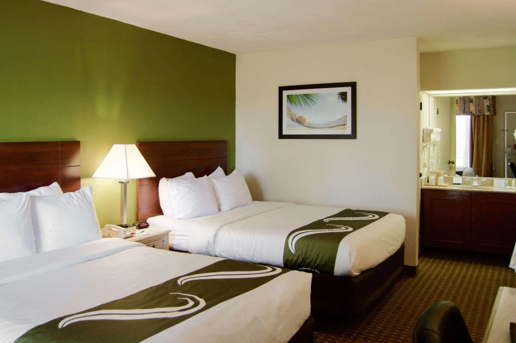 SureStay Hotel by Best Western St Pete Clearwater Airport