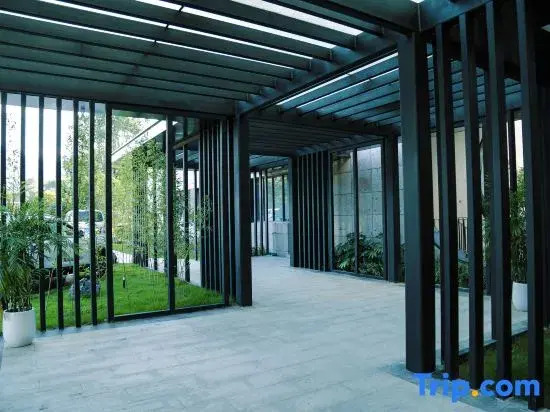 Sep HOTEL
