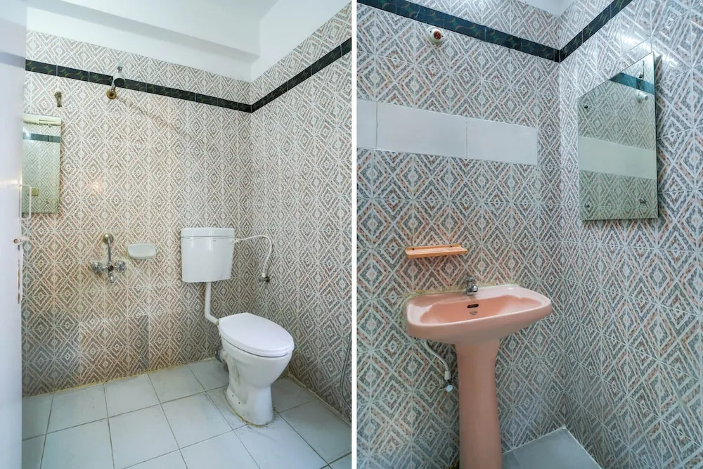 Hotel O Raja Residency Near Snow World