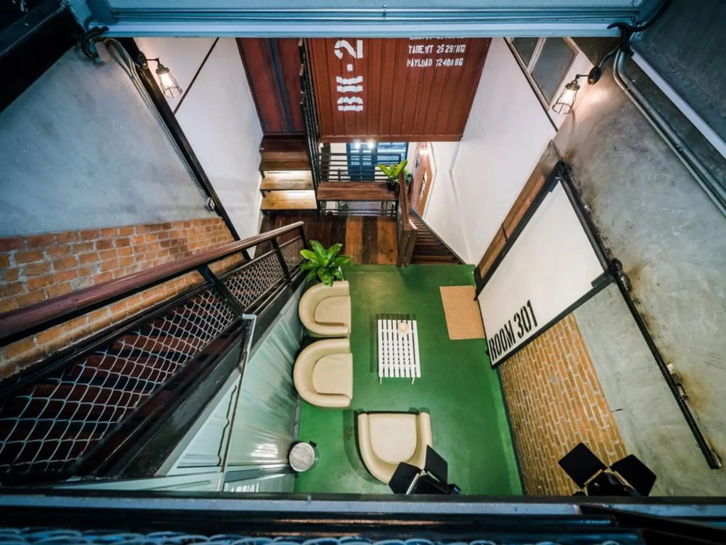 Zeds Hostel Bangkok