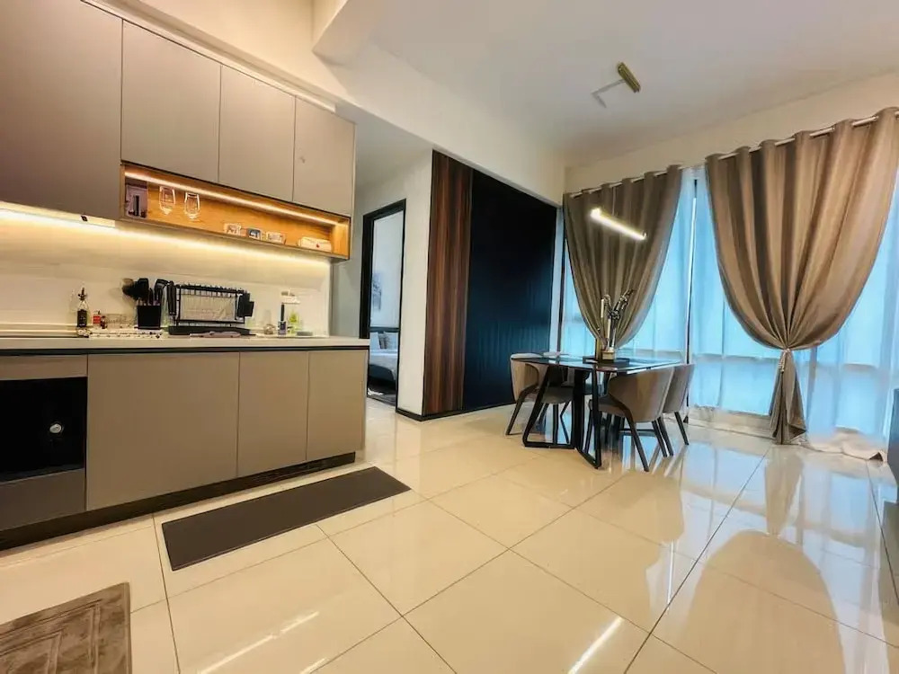 Opus KL Residences 1BR near TRX - Living Signature