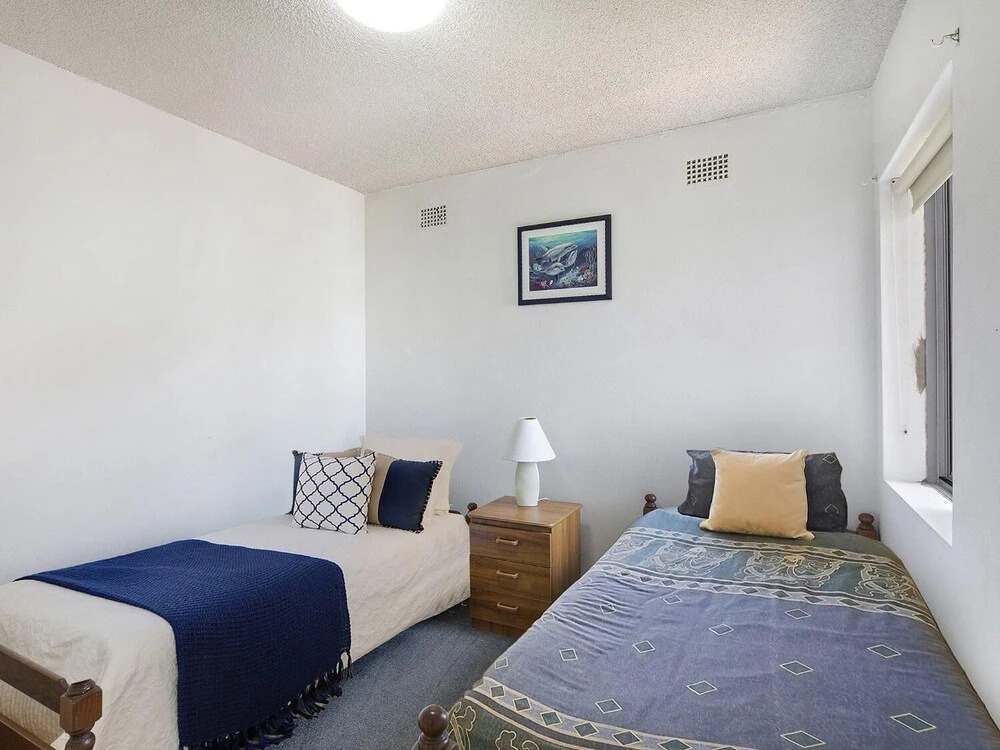 Dolphin Court - Unit 12