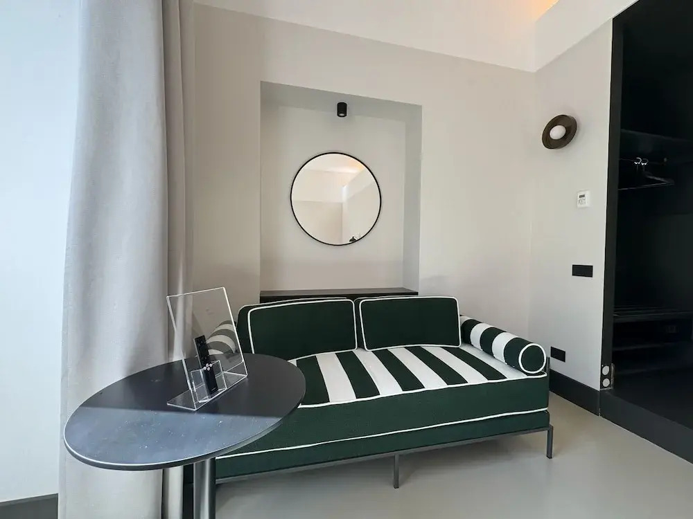 Adaram Suites