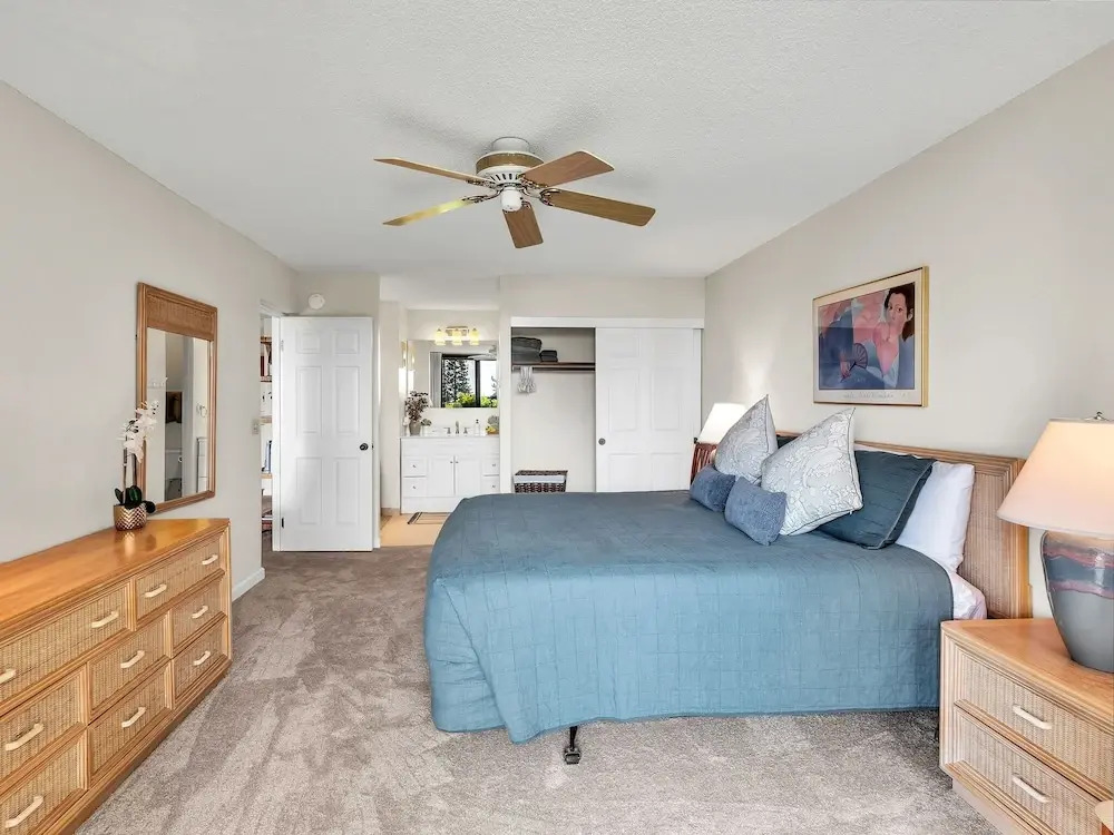 W Villas E104 condo