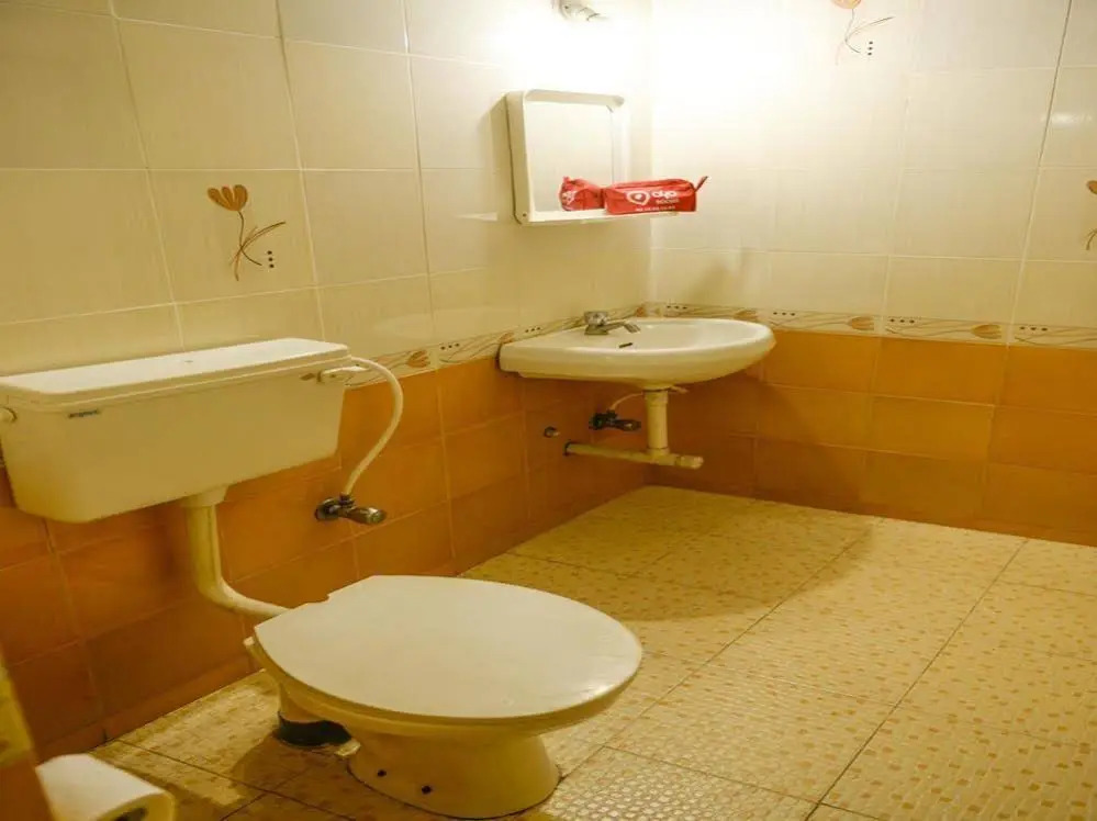 OYO Rooms Candolim Nerul Road