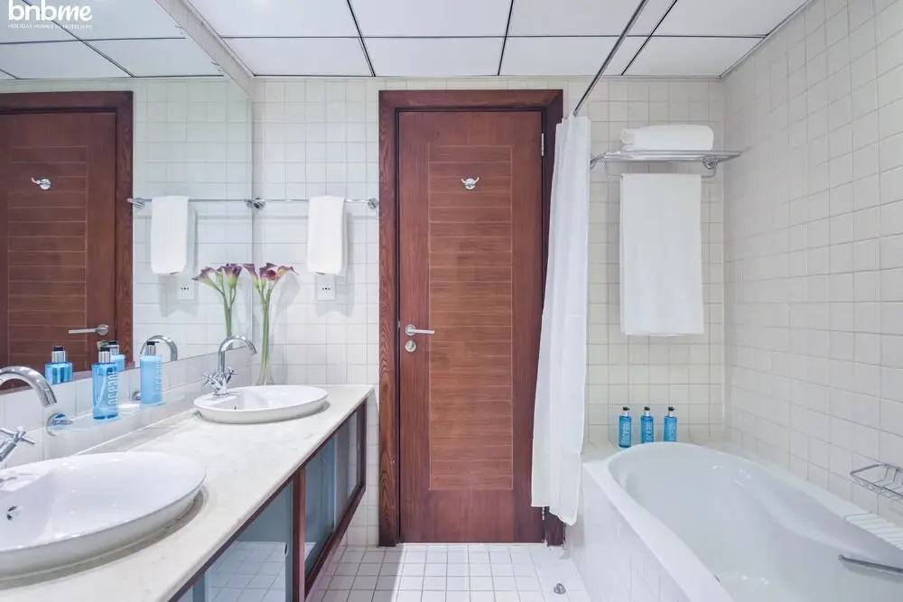 2B- Al Sahab 2 - 2806 by bnbme homes