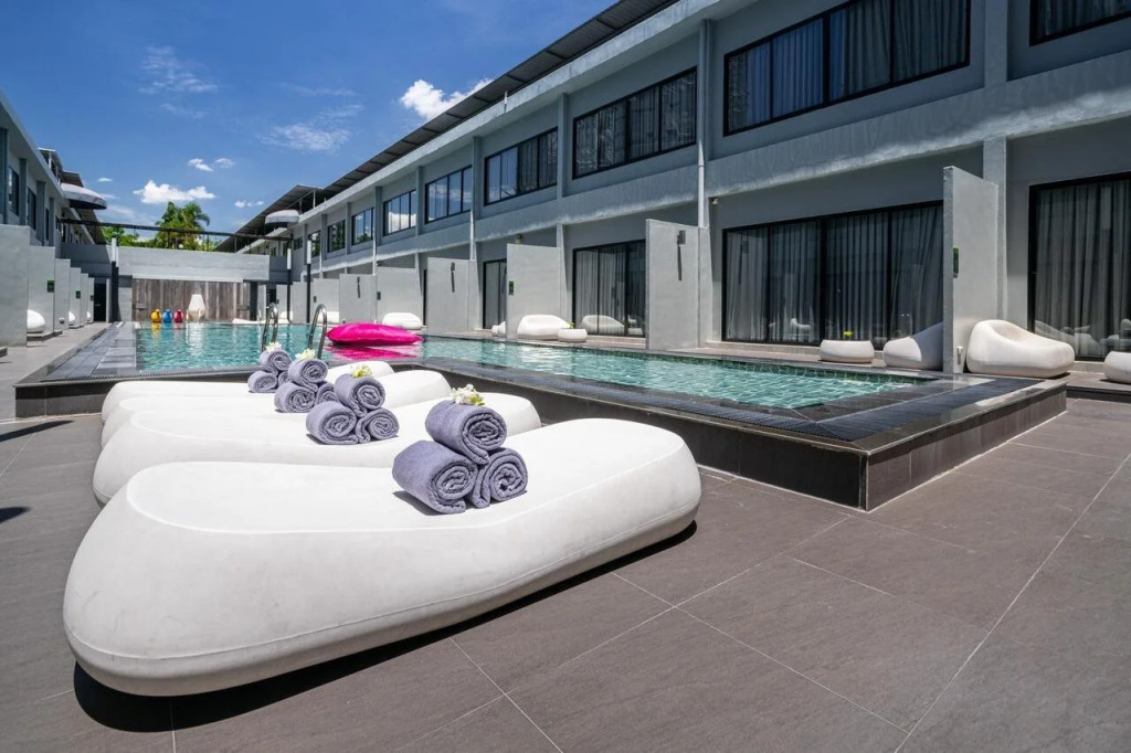 S Ratchada Leisure Hotel
