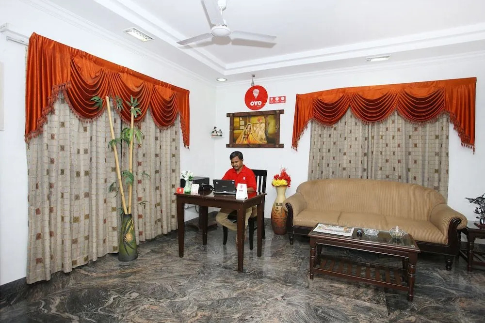 OYO 10120 Felicity INN Guindy