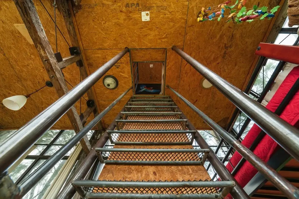 Altura Hotel