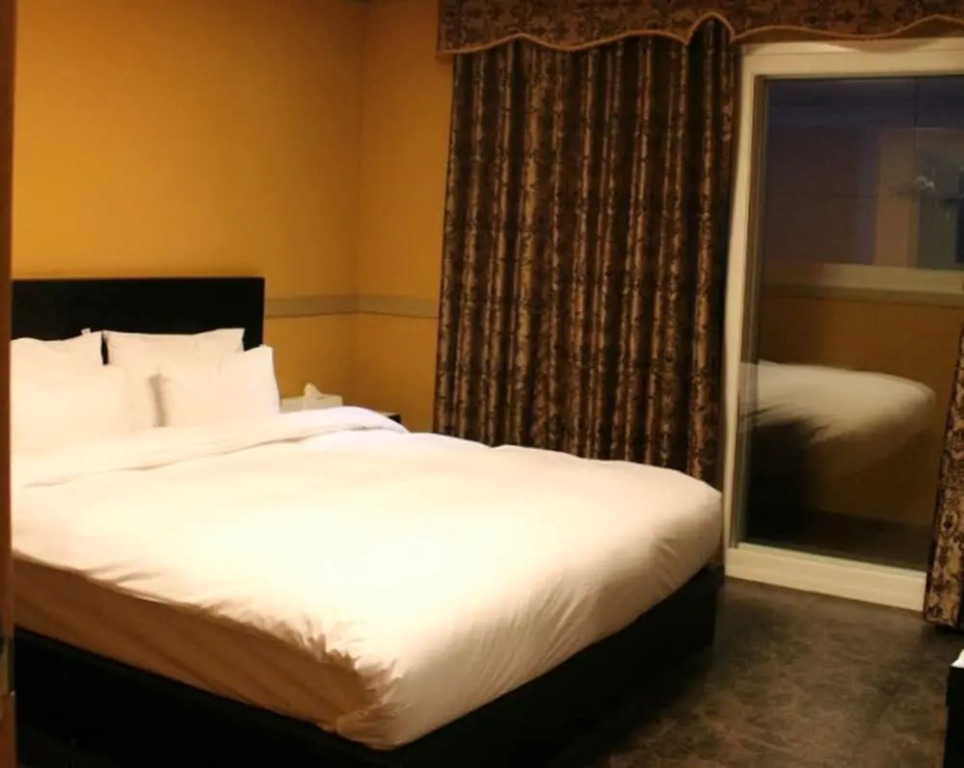 Silla Family Hotel