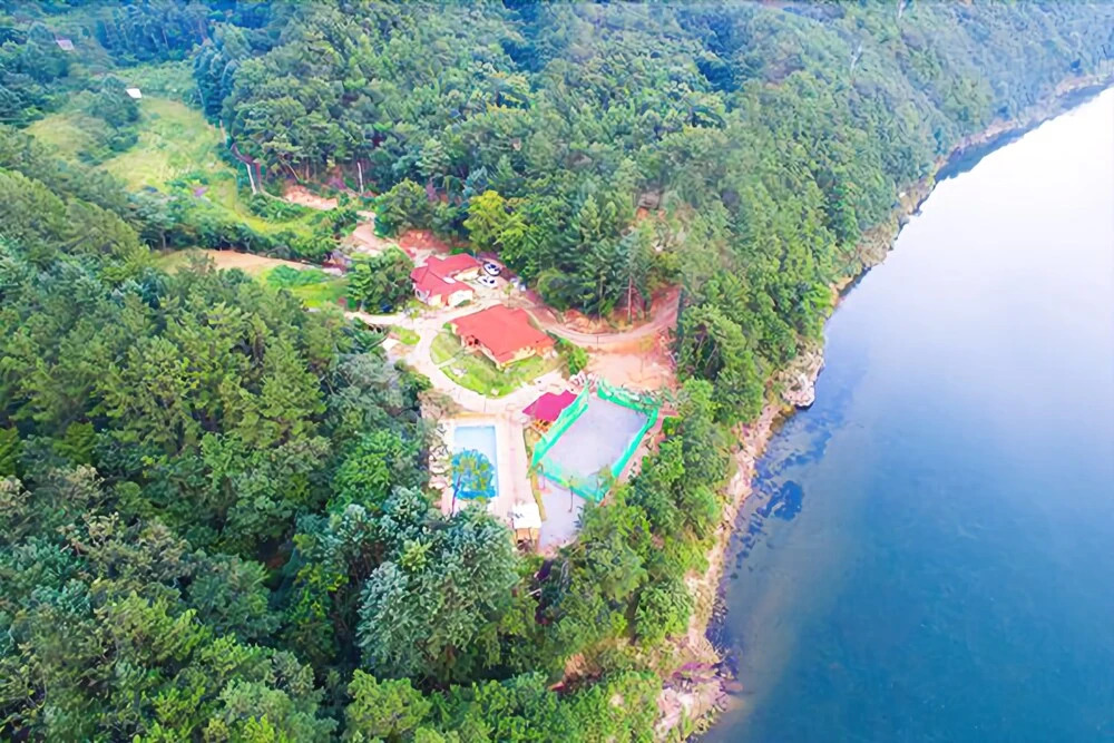 Hongcheon Buisson Blue Pension