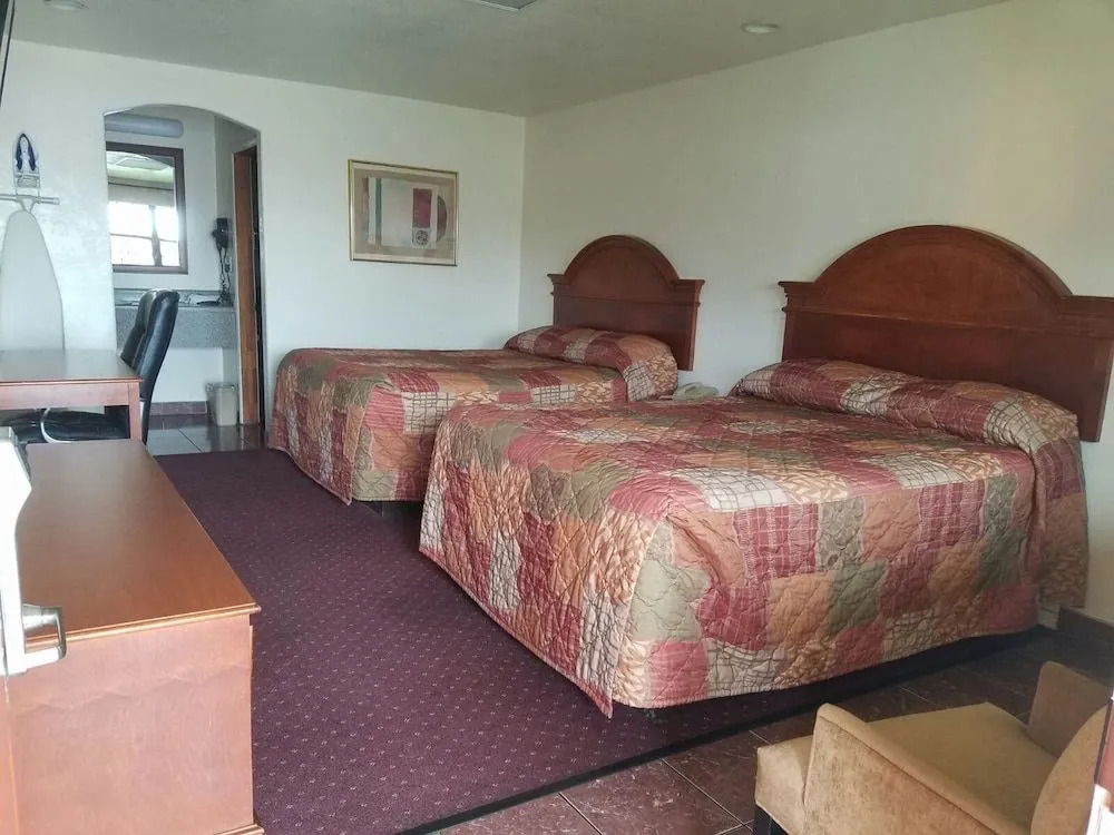 El Camino Motel