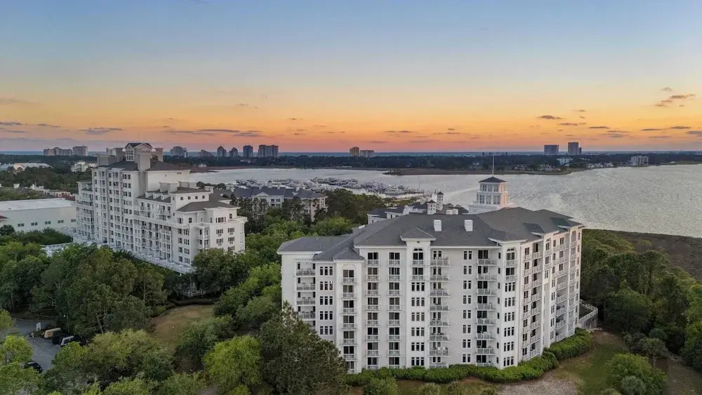 Studio Condo in Luxe Sandestin Resort w/ Balcony, Pool, + Walk to Baytowne Wharf
