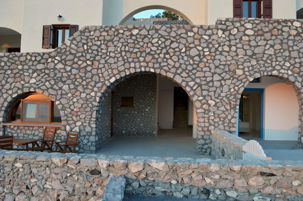 Zatrikion Santorini Villas