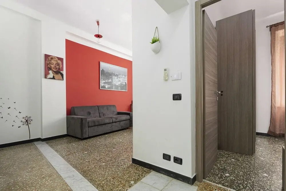 Rosa Homes - The Red