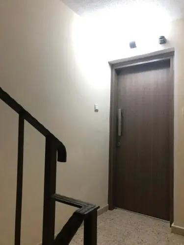 Luxury 2 Bed Apartment Next To the Beach