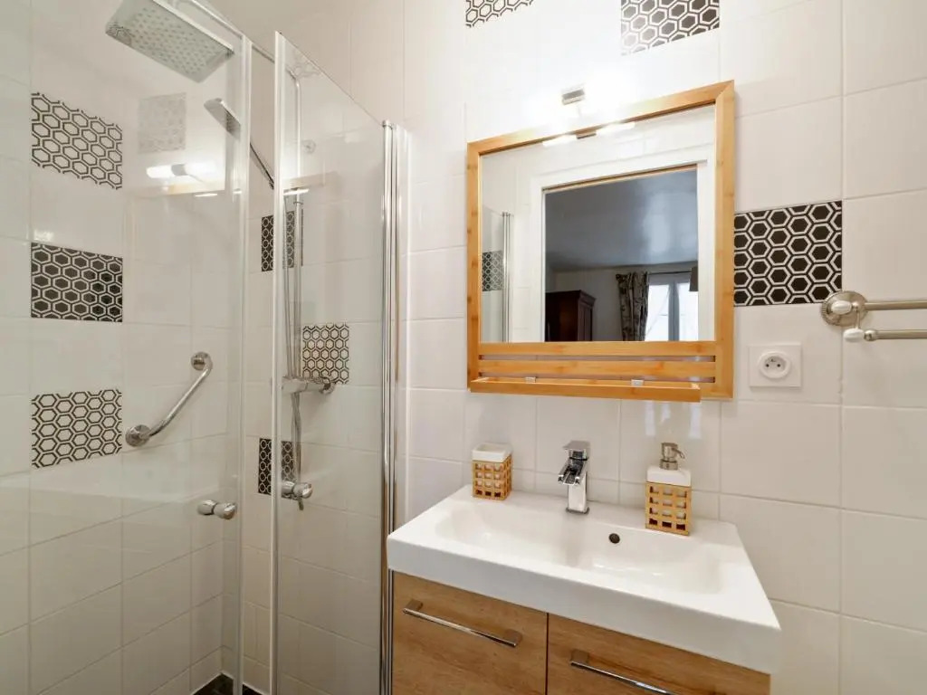 Welkeys - Choiseul Apartment