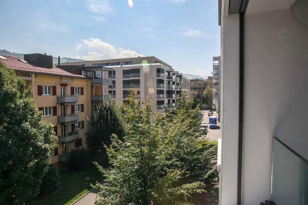 Nest - Lauriedstrasse 7