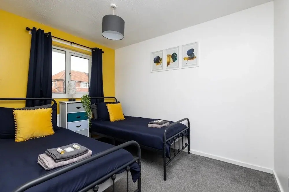 6 Guests - Pet Friendly - 10min Leeds City Centre