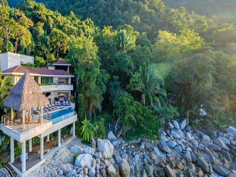Sunny Vacation Villa 61