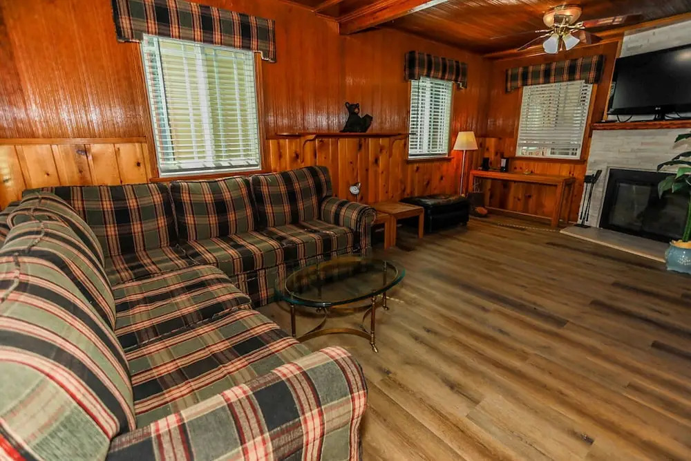 Wren Retreat-1922 by Big Bear Vacations
