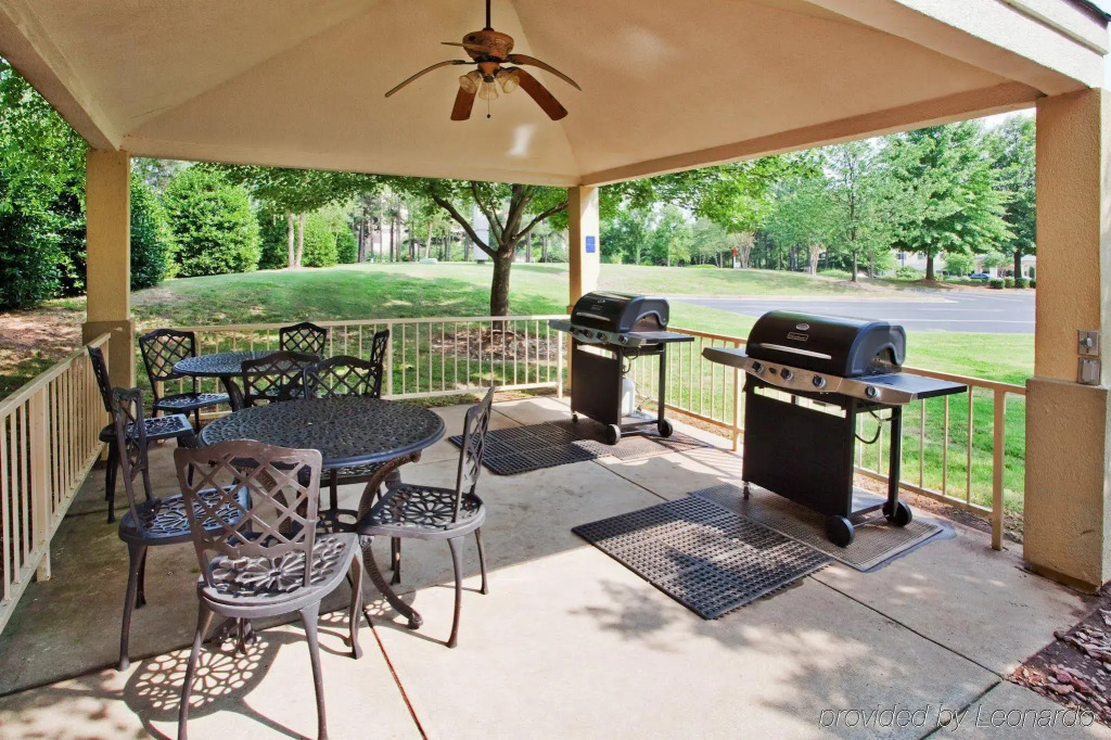 Sonesta Simply Suites Atlanta Gwinnett Place