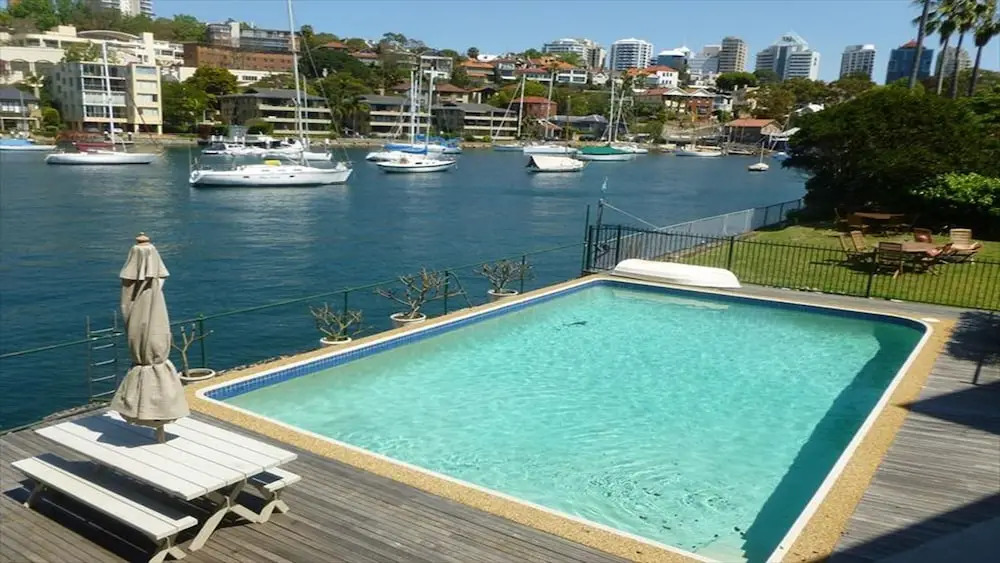 Waterfront Kirribilli Apartment - NS181