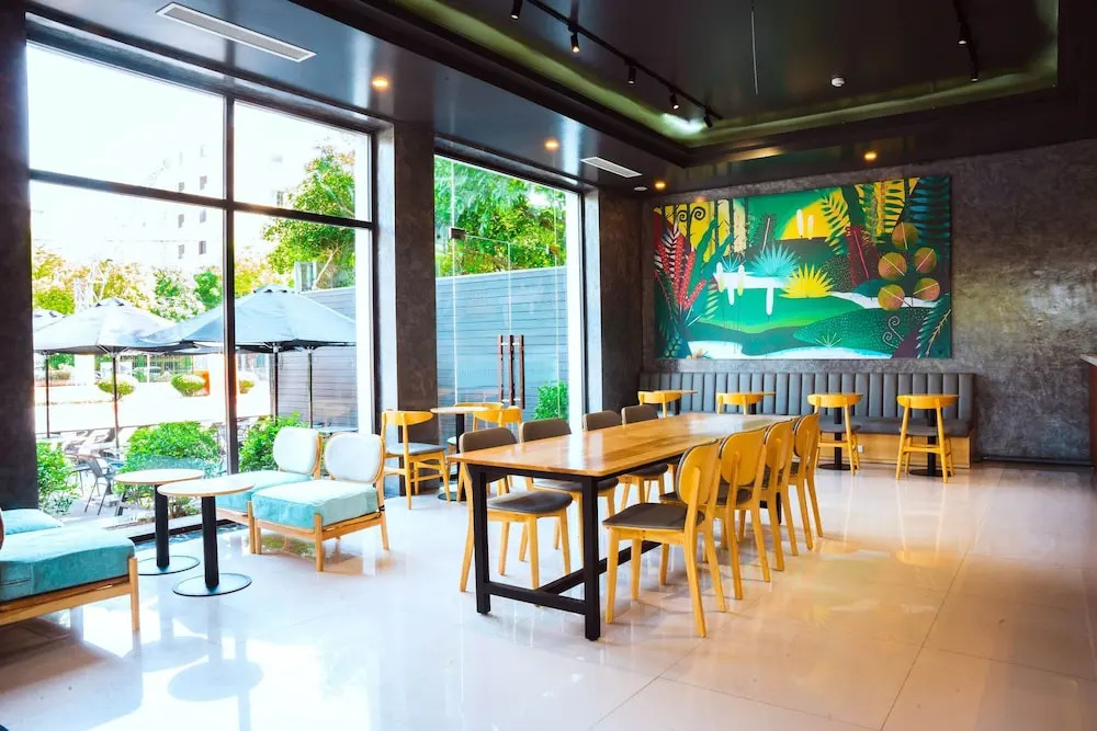 MT Collection Hotel