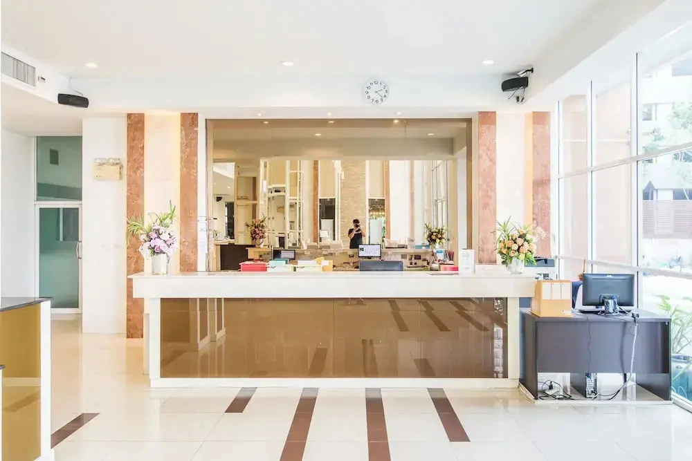 The Lavish Residence by Favstay
