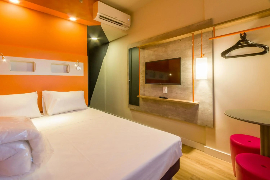 ibis Budget Ribeirão Preto Vila do Golf Shopping