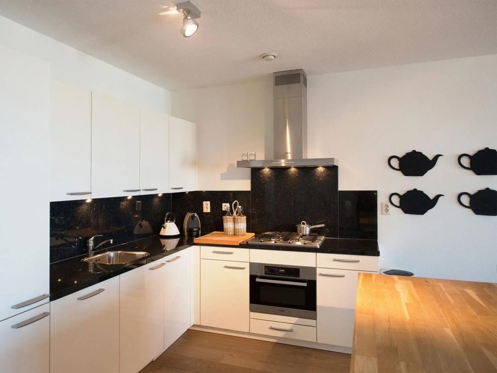 Modern Apartment in The Hague