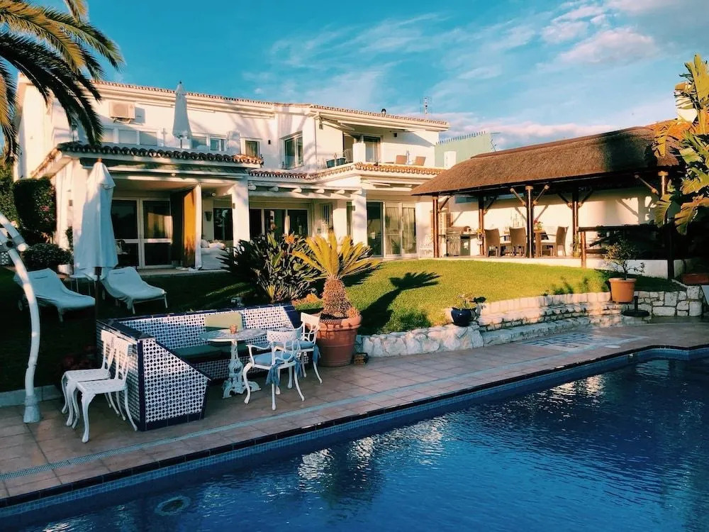Villa Breeze 