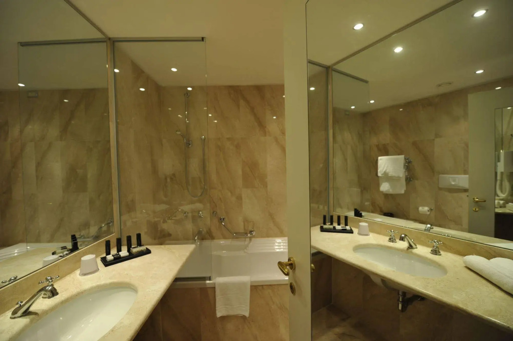 Hotel Acquaviva Del Garda