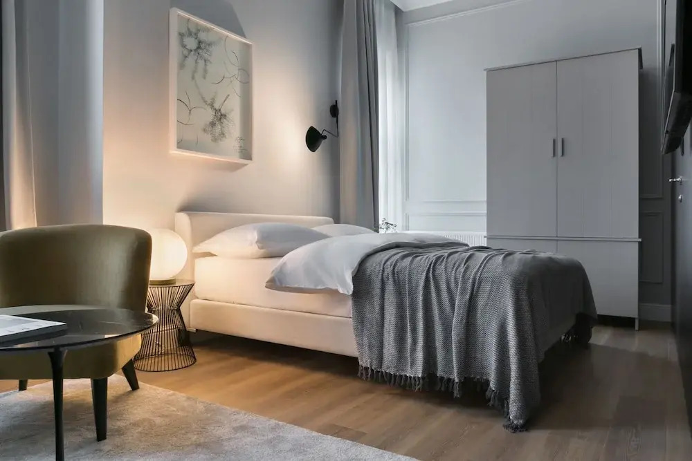 Bumblebee Luxury Apartments