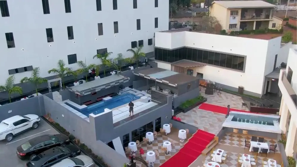 Lunar Signature Hotel & Suites