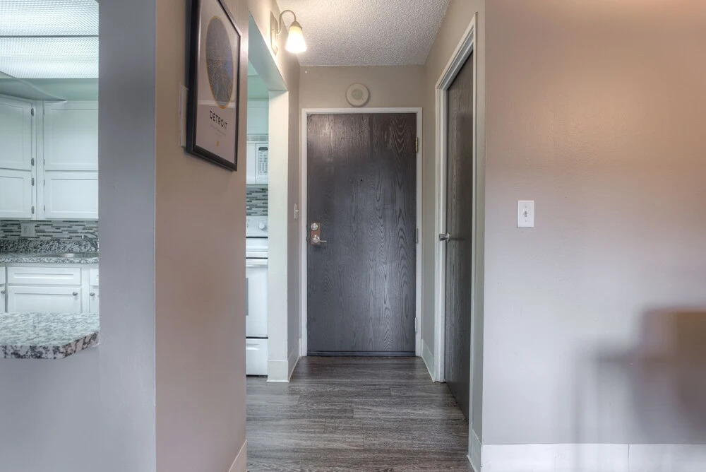 FRONTDESK 1431 Washington Blvd Apts Downtown Detroit