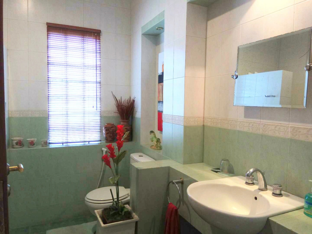 GK Gallery Rumah Sewa by ZUZU