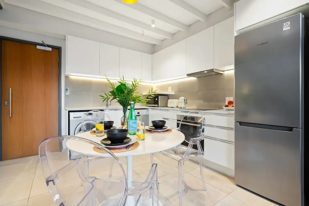 Apartment 307 at 117 on Strand