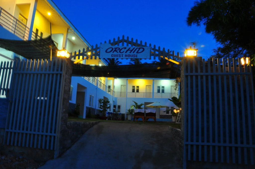 ღ Orchid Guesthouse ღ 5 minutes to the Beach & Night Market ღ