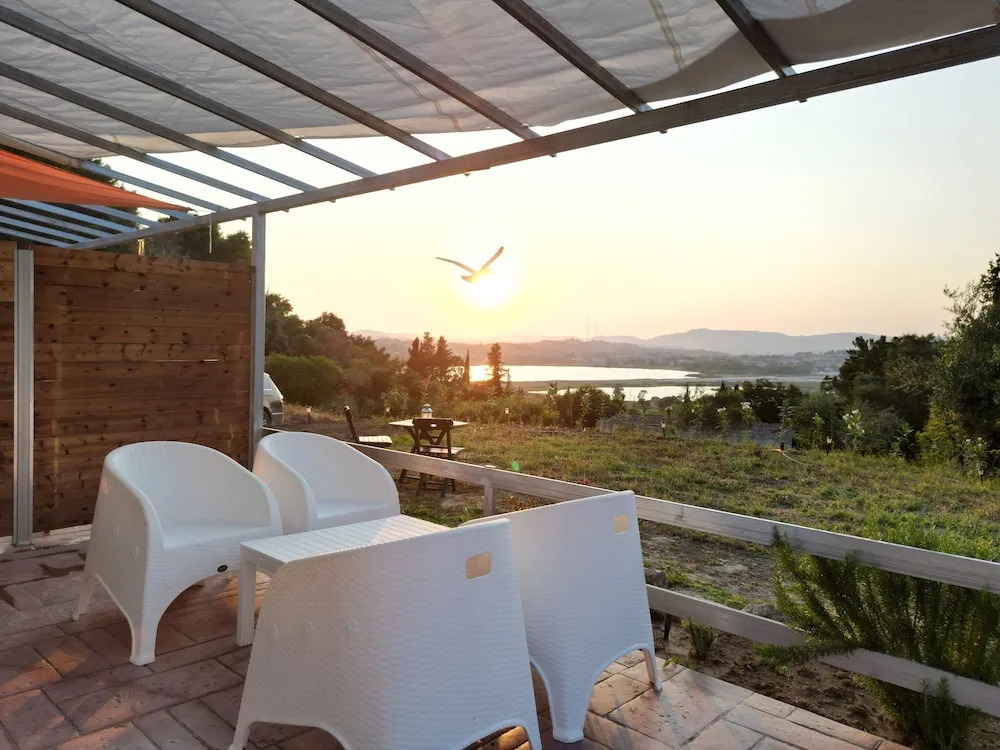 Gems Suites