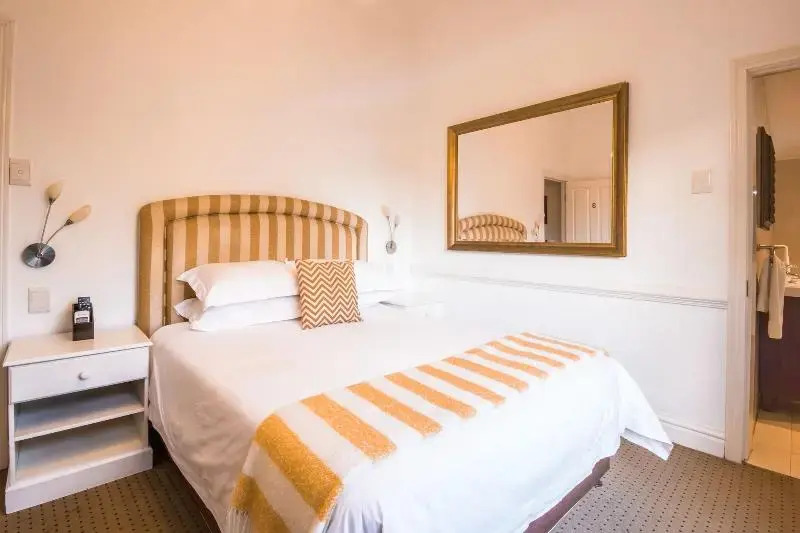 Bon Ami Guest House