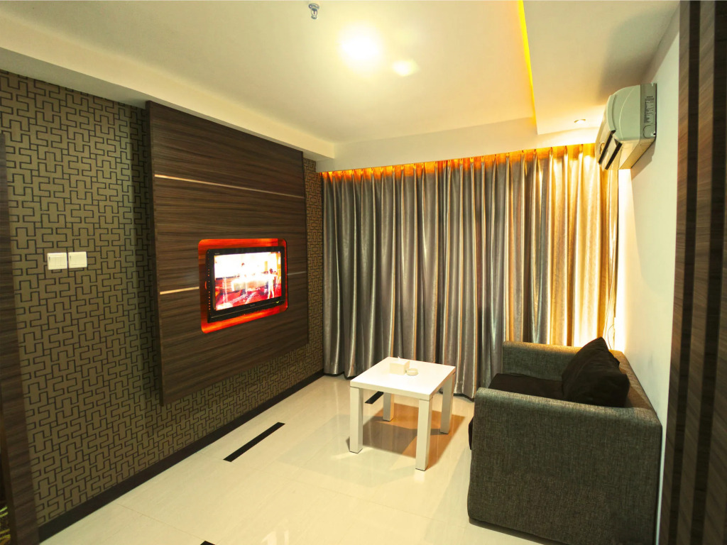89 Hotel