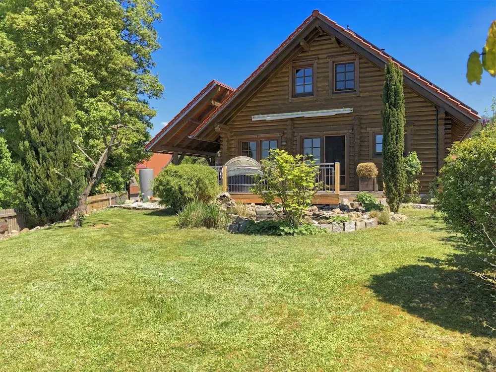 Detached Holiday Home With Sauna, Terrace and Private Garden