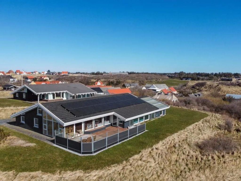 "Alfhild" - 250m from the sea in NW Jutland