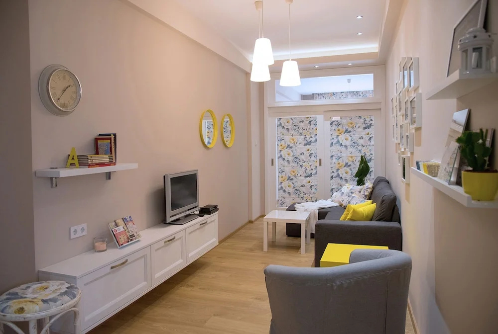 The North Tower Apartment
