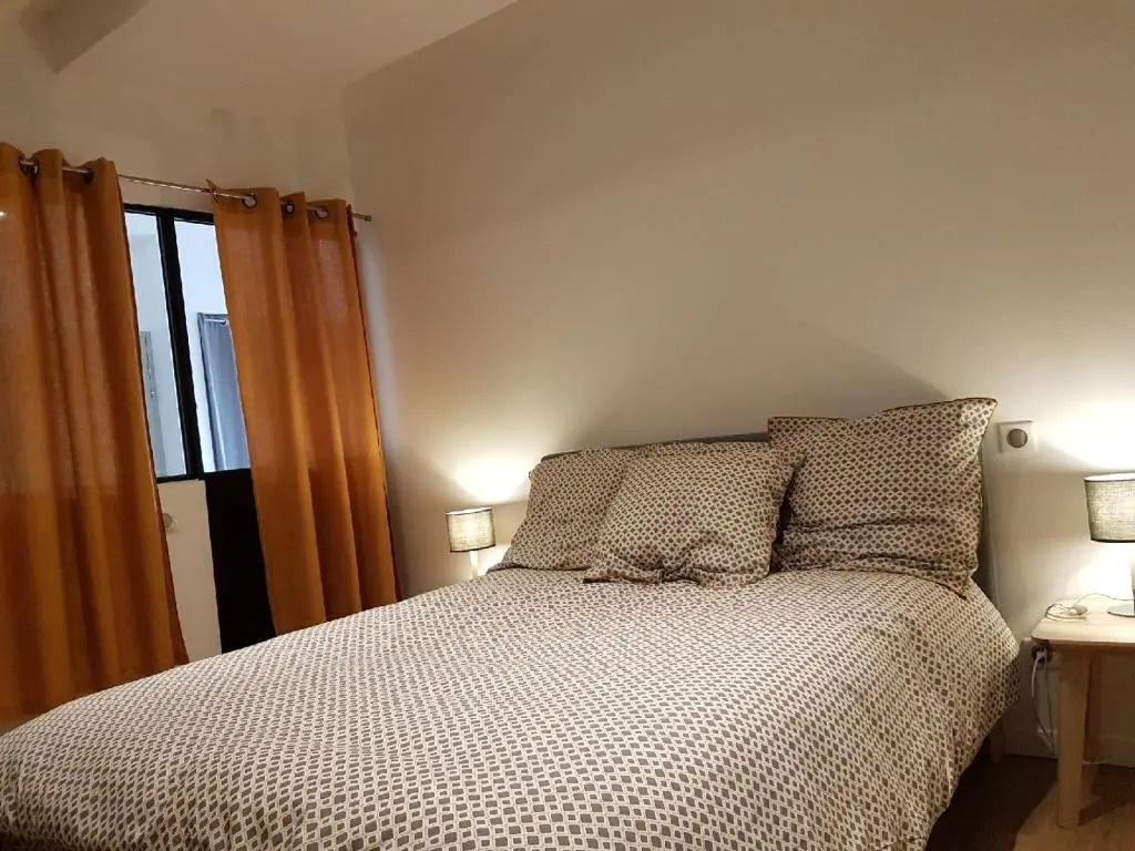 Appartement + terrasse à 5 mn de Carcassonne