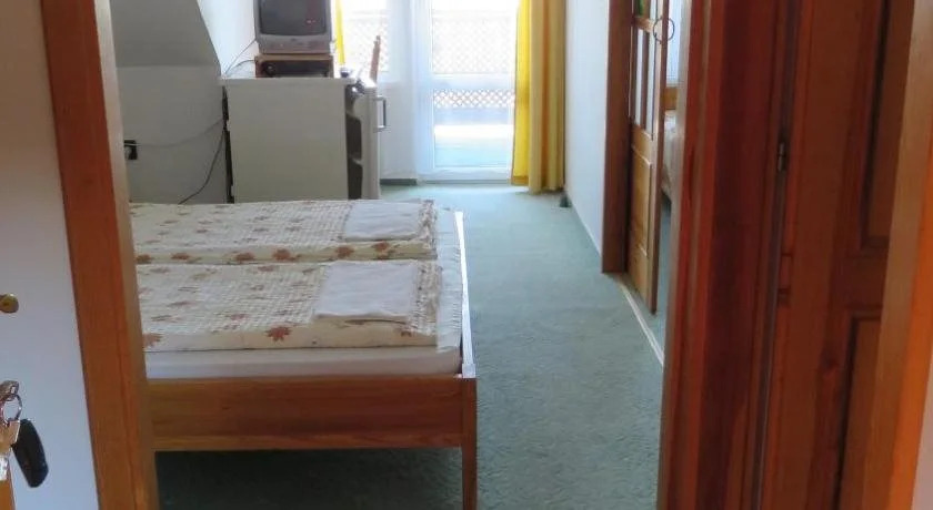 Prima Porta Vendeghaz