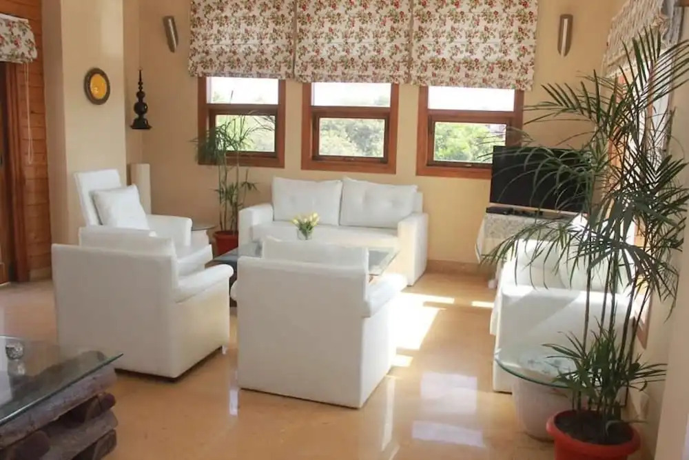 Vintage Villa